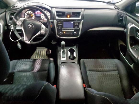 2017 Nissan Altima SV z VIN 1N4AL3AP4HC489334, wystawiony jako Copart lot #58584115 z przebiegiem 117 358 mil mil oraz Szkoda całkowita • Salvage title. Historia ofert i sprzedaży dostępna na DreamBid. Obrazek 8.