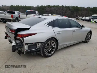 2019 Lexus LS with VIN JTHB51FFXK5009563, listed as a Copart auction lot 43253564 with 28,339 mi miles. Bid and sale history available at carsss.com. Image 3.