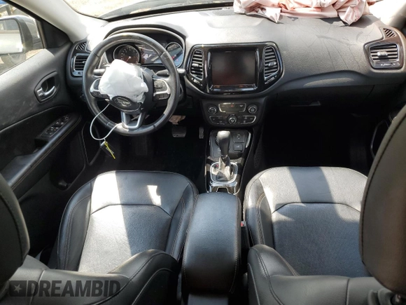 2020 Jeep Compass Limited z VIN 3C4NJDCB4LT137148, wystawiony jako Copart lot #59091465 z przebiegiem 48 117 mil mil oraz Szkoda całkowita • Salvage title. Historia ofert i sprzedaży dostępna na DreamBid. Obrazek 8.