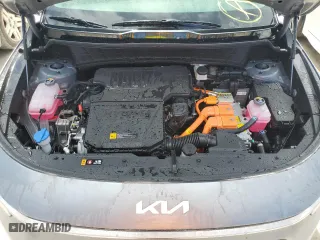 2024 Kia Niro SX Touring with VIN KNDCT3LE8R5131674, listed as a Copart auction lot 75623184 with 0 mi miles and Salvage Title. Bid and sale history available at carsss.com. Image 12.