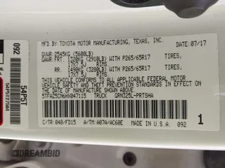 2017 Toyota Tacoma SR5 z VIN 5TFAZ5CN6HX047115, wystawiony jako IAAI lot #42124289 z przebiegiem 133 245 mil mil oraz . Historia ofert i sprzedaży dostępna na DreamBid. Obrazek 9.