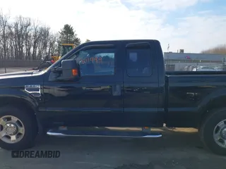 2008 Ford Super Duty F-250 SRW XL with VIN 1FTNX20528EB93338, listed as a IAAI auction lot 41801499 with 232,046 mi miles. Bid and sale history available at carsss.com. Image 14.
