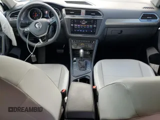 2021 Volkswagen Tiguan SE z VIN 3VV3B7AX6MM041166, wystawiony jako Copart lot #57769445 z przebiegiem 51 030 mil mil oraz Nie do naprawy • Non repairable. Historia ofert i sprzedaży dostępna na DreamBid. Obrazek 8.