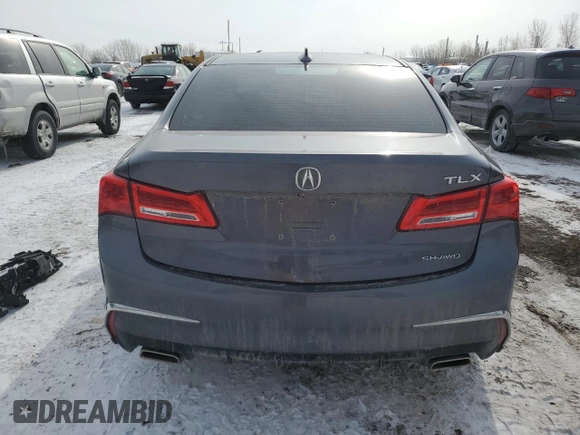 2018 Acura TLX Technology z VIN 19UUB3F5XJA802956, wystawiony jako Copart lot #46687825 z przebiegiem Nie podano mil oraz Szkoda całkowita • Salvage title. Historia ofert i sprzedaży dostępna na DreamBid. Obrazek 6.