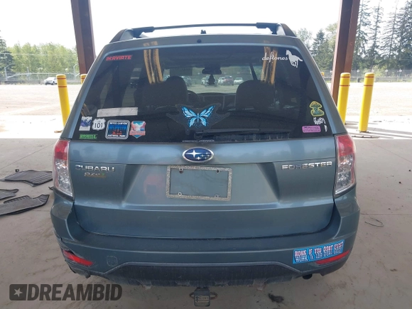2009 Subaru Forester X с VIN JF2SH63659H767055, выставлен на аукционе IAAI как лот 42116951 с пробегом 156 136 миль миль и . История ставок и продаж доступна на DreamBid. Изображение 17.