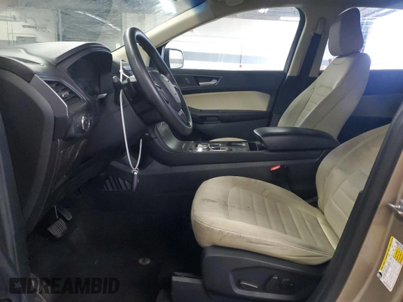 2020 Ford Edge SE с VIN 2FMPK4G94LBA07908, выставлен на аукционе Copart как лот 59572605 с пробегом 110 989 миль миль и Списание • Salvage title. История ставок и продаж доступна на DreamBid. Изображение 7.