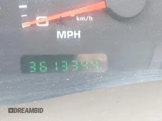 2004 Ford F-250 XL с VIN 1FTNW21P64EB75535, выставлен на аукционе IAAI как лот 42198874 с пробегом 361 334 миль миль и . История ставок и продаж доступна на DreamBid. Изображение 15.