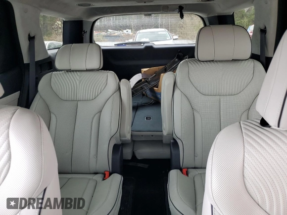 2024 Hyundai Palisade Calligraphy z VIN KM8R7DGE7RU654586, wystawiony jako Copart lot #43860665 z przebiegiem 12 812 mil mil oraz Szkoda całkowita • Salvage title. Historia ofert i sprzedaży dostępna na DreamBid. Obrazek 10.