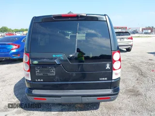 2010 Land Rover LR4 Lux z VIN SALAK2D44AA532072, wystawiony jako IAAI lot #37238544 z przebiegiem 118 089 mil mil oraz . Historia ofert i sprzedaży dostępna na DreamBid. Obrazek 15.