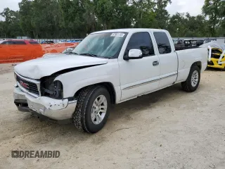 2001 GMC Sierra 1500 SLE z VIN 2GTEC19V511150807, wystawiony jako Copart lot #57902155 z przebiegiem 215 568 mil mil oraz Szkoda całkowita • Salvage title. Historia ofert i sprzedaży dostępna na DreamBid. Obrazek 1.