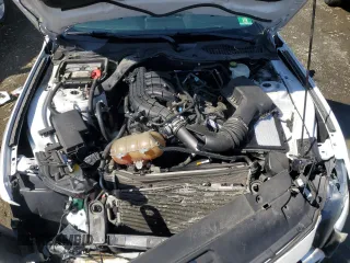 2015 Ford Mustang V6 z VIN 1FA6P8AM4F5383545, wystawiony jako Copart lot #51292175 z przebiegiem 88 673 mil mil oraz Szkoda całkowita • Salvage title. Historia ofert i sprzedaży dostępna na DreamBid. Obrazek 11.