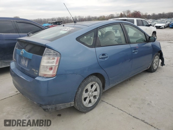 2005 Toyota Prius with VIN JTDKB22U250122672, listed as a Copart auction lot 82100774 with 220,589 mi miles and Salvage Title. Bid and sale history available at carsss.com. Image 3.