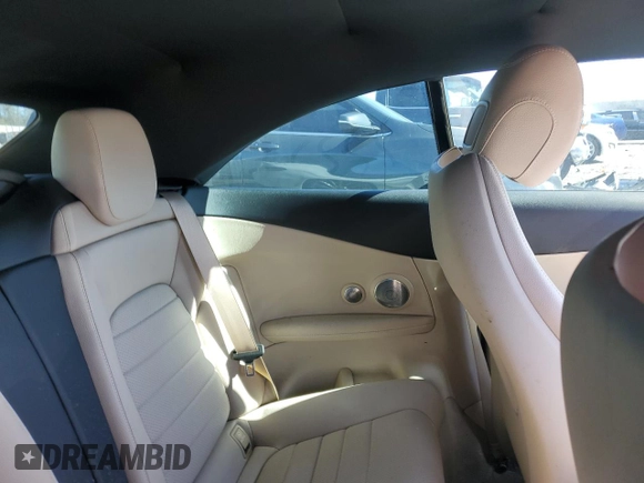 2019 Mercedes-Benz C 300 с VIN WDDWK8DB1KF795449, выставлен на аукционе Copart как лот 43799595 с пробегом Не указан миль и Чистый • Clean title. История ставок и продаж доступна на DreamBid. Изображение 10.