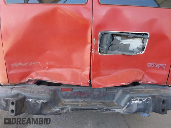 1998 GMC Savana z VIN 1GTFG25MXW1074400, wystawiony jako IAAI lot #42271307 z przebiegiem 283 291 mil mil oraz . Historia ofert i sprzedaży dostępna na DreamBid. Obrazek 17.