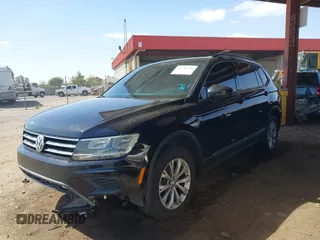 2018 Volkswagen Tiguan SEL with VIN 3VV3B7AX5JM009157, listed as a IAAI auction lot 41745746 with 138,876 mi miles and . Bid and sale history available at DreamBid. Image 17.