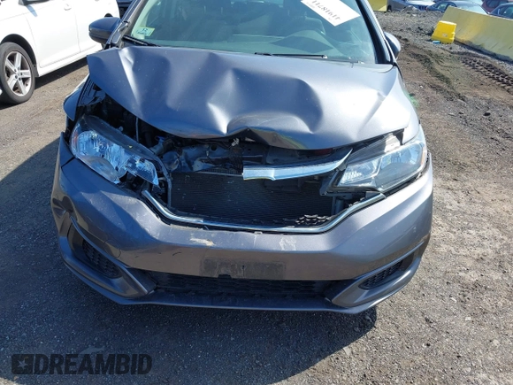 2019 Honda Fit LX with VIN 3HGGK5H45KM711417, listed as a IAAI auction lot 41918711 with 55,549 mi miles. Bid and sale history available at carsss.com. Image 6.