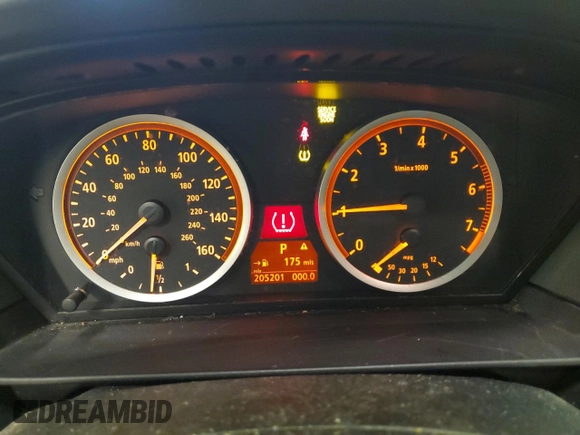 2007 BMW 5 Series 530i with VIN WBANE73597CM50002, listed as a Copart auction lot 83664944 with 205,201 mi miles and Clean Title. Bid and sale history available at DreamBid. Image 9.