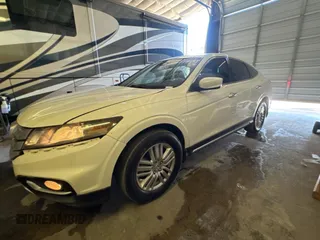 2014 Honda Crosstour EX-L z VIN 5J6TF3H51EL001123, wystawiony jako Copart lot #55178765 z przebiegiem 116 561 mil mil oraz Tytuł czysty. Historia ofert i sprzedaży dostępna na DreamBid. Obrazek 2.