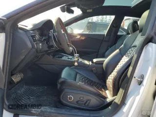 2019 Audi RS 5 Sportback z VIN WUACWCF50KA903524, wystawiony jako Copart lot #48050974 z przebiegiem 38 605 mil mil oraz . Historia ofert i sprzedaży dostępna na DreamBid. Obrazek 7.