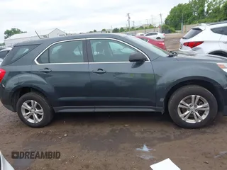 2017 Chevrolet Equinox LS z VIN 2GNALBEK4H1528438, wystawiony jako IAAI lot #42376091 z przebiegiem 105 781 mil mil oraz . Historia ofert i sprzedaży dostępna na DreamBid. Obrazek 13.