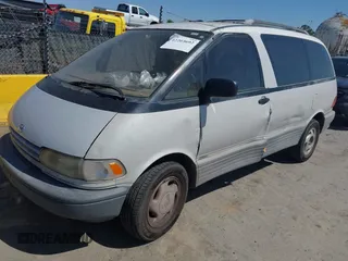 1992 Toyota Previa z VIN JT3AC22S3N1005091, wystawiony jako IAAI lot #42203692 z przebiegiem 276 488 mil mil oraz . Historia ofert i sprzedaży dostępna na DreamBid. Obrazek 2.