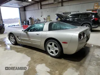 1998 Chevrolet Corvette z VIN 1G1YY22G7W5123221, wystawiony jako Copart lot #48003225 z przebiegiem 159 173 mil mil oraz Czysty tytuł • Clean title. Historia ofert i sprzedaży dostępna na DreamBid. Obrazek 2.