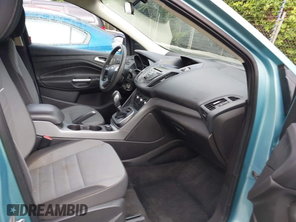 2013 Ford Escape SE with VIN 1FMCU9GX5DUD51120, listed as a IAAI auction lot 42196923 with 183,386 mi miles and . Bid and sale history available at DreamBid. Image 5.