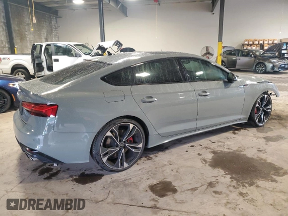 2021 Audi S5 Sportback Premium Plus z VIN WAUC4CF57MA043351, wystawiony jako Copart lot #58351495 z przebiegiem 24 693 mil mil oraz Szkoda całkowita • Salvage title. Historia ofert i sprzedaży dostępna na DreamBid. Obrazek 3.