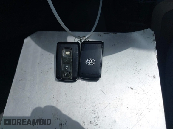 2008 Toyota Prius with VIN JTDKB20U983388552, listed as a IAAI auction lot 42267615 with 190,074 mi miles and . Bid and sale history available at DreamBid. Image 11.