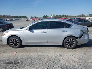 2018 Nissan Altima SR with VIN 1N4AL3AP6JC132730, listed as a IAAI auction lot 41585178 with 128,882 mi miles and . Bid and sale history available at DreamBid. Image 14.
