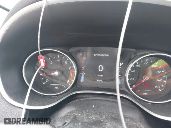 2018 Jeep Compass Altitude with VIN 3C4NJDBB4JT232968, listed as a IAAI auction lot 42388364 with 89,942 mi miles and . Bid and sale history available at DreamBid. Image 7.