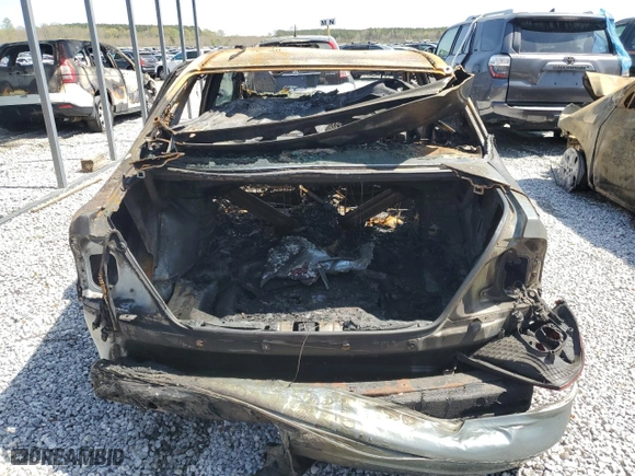 2001 Toyota Avalon XL w/Bucket Seats with VIN 4T1BF28B01U184323, listed as a Copart auction lot 45544095 with 211,653 mi miles and Salvage Title. Bid and sale history available at carsss.com. Image 6.