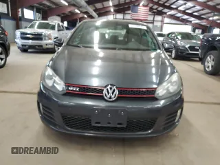 2013 Volkswagen GTI z VIN WVWED7AJ2DW089888, wystawiony jako Copart lot #57150945 z przebiegiem 146 134 mil mil oraz Czysty tytuł • Clean title. Historia ofert i sprzedaży dostępna na DreamBid. Obrazek 5.
