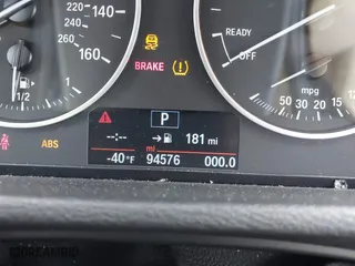 2018 BMW X1 sDrive28i with VIN WBXHU7C37J5H39401, listed as a IAAI auction lot 41421610 with 94,576 mi miles. Bid and sale history available at carsss.com. Image 15.