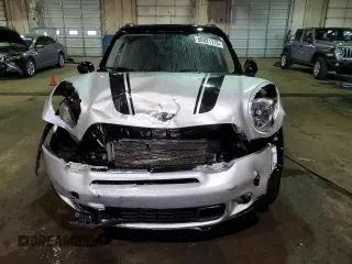 2015 MINI Countryman S with VIN WMWZC5C5XFWP44081, listed as a Copart auction lot 50921115 with 85,643 mi miles and Clean Title. Bid and sale history available at DreamBid. Image 5.