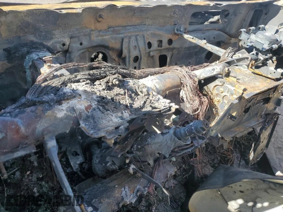 2017 Toyota Avalon XLE z VIN 4T1BK1EB8HU260228, wystawiony jako Copart lot #53915525 z przebiegiem Nie podano mil oraz Szkoda całkowita • Salvage title. Historia ofert i sprzedaży dostępna na DreamBid. Obrazek 9.