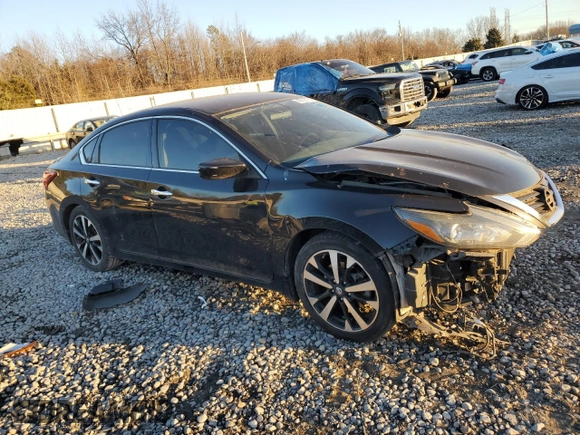 2018 Nissan Altima 2.5 SR with VIN 1N4AL3AP2JC101877, listed as a Copart auction lot 42719175 with 89,567 mi miles and Salvage Title. Bid and sale history available at carsss.com. Image 4.