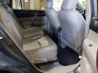 2012 Toyota Highlander Limited with VIN 5TDDK3EH4CS152327, listed as a IAAI auction lot 41661129 with 196,836 mi miles. Bid and sale history available at carsss.com. Image 8.