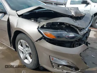 2024 Chevrolet Malibu LS with VIN 1G1ZB5STXRF103242, listed as a IAAI auction lot 41521738 with 21,715 mi miles and . Bid and sale history available at DreamBid. Image 18.