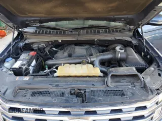 2019 Ford Expedition XLT with VIN 1FMJU1HTXKEA12963, listed as a Copart auction lot 45640455 with 91,761 mi miles and Salvage Title. Bid and sale history available at carsss.com. Image 12.