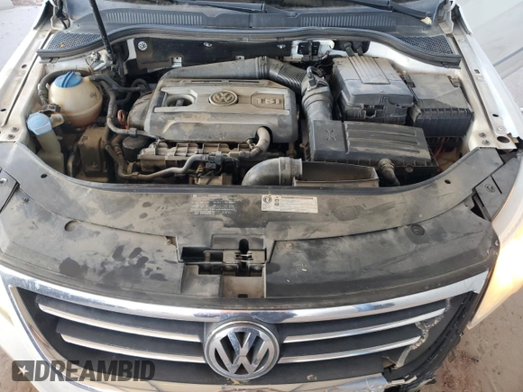 2010 Volkswagen CC Luxury с VIN WVWHP7AN9AE541845, выставлен на аукционе Copart как лот 56843825 с пробегом 133 080 миль миль и Списание • Salvage title. История ставок и продаж доступна на DreamBid. Изображение 11.