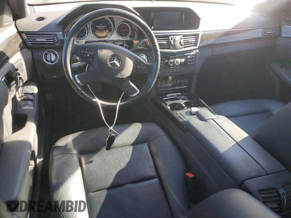 2012 Mercedes-Benz E 350 Luxury with VIN WDDHF2EB1CA556460, listed as a Copart auction lot 88116685 with 73,748 mi miles and Salvage title. Bid and sale history available at DreamBid. Image 8.