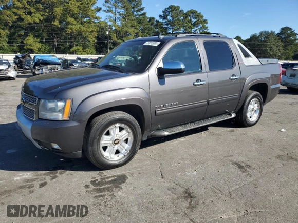 2011 Chevrolet Avalanche LT with VIN 3GNMCFE06BG168235, listed as a Copart auction lot 77015904 with 203,285 mi miles and Salvage title. Bid and sale history available at DreamBid. Image 1.