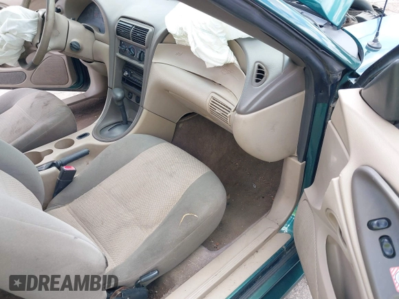 2003 Ford Mustang Standard с VIN 1FAFP40403F357007, выставлен на аукционе IAAI как лот 42372835 с пробегом 165 641 миль миль и . История ставок и продаж доступна на DreamBid. Изображение 5.