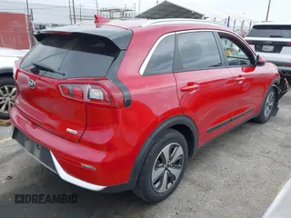 2018 Kia Niro LX with VIN KNDCB3LC7J5140579, listed as a IAAI auction lot 41895014 with 17,683 mi miles. Bid and sale history available at carsss.com. Image 4.