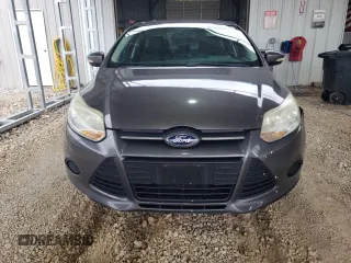 2013 Ford Focus SE with VIN 1FADP3F23DL319295, listed as a Copart auction lot 59927985 with 139,264 mi miles and Salvage title. Bid and sale history available at DreamBid. Image 5.