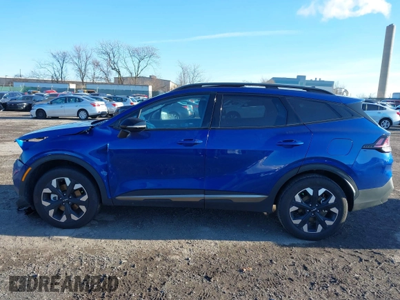 2024 Kia Sportage X-Line with VIN 5XYK6CDF3RG202622, listed as a IAAI auction lot 41096038 with 9,379 mi miles and . Bid and sale history available at carsss.com. Image 14.