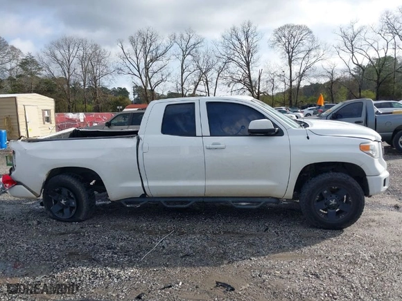 2016 Toyota Tundra 2WD Truck SR with VIN 5TFRM5F17GX105063, listed as a IAAI auction lot 41727346 with NaN miles. Bid and sale history available at carsss.com. Image 13.