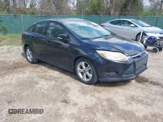 2014 Ford Focus SE with VIN 1FADP3F27EL189068, listed as a IAAI auction lot 42047538 with 196,785 mi miles. Bid and sale history available at carsss.com. Image 1.