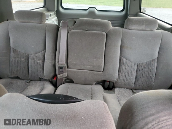 2004 Chevrolet Suburban LS with VIN 3GNGK26U24G257118, listed as a Copart auction lot 74512764 with 0 mi miles and Salvage Title. Bid and sale history available at carsss.com. Image 10.
